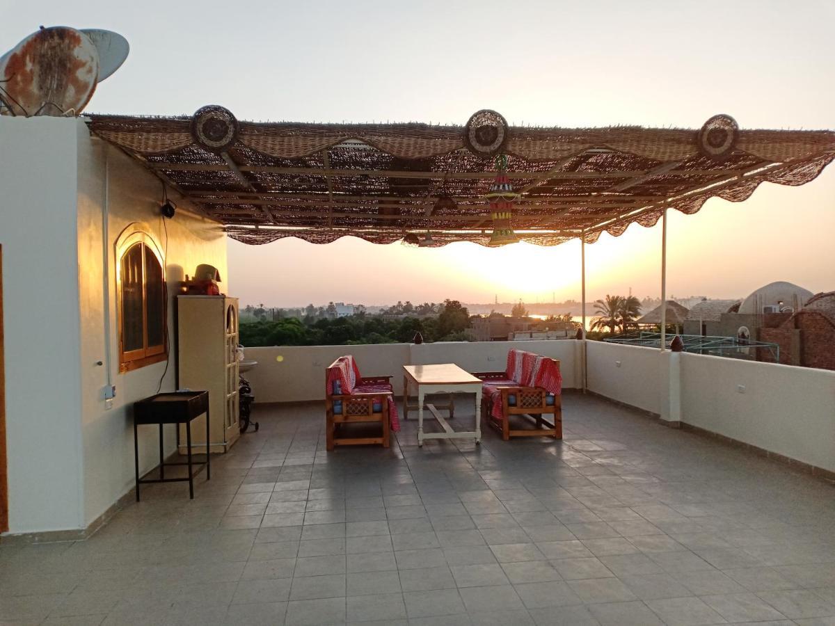 The Magic Of Luxor Private Studio Apartment On The Rooftop Extérieur photo